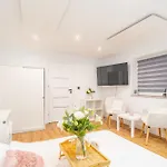 Podgorze 2-bedrooms - 54m2, Air Con - By Rentujemy 公寓 *