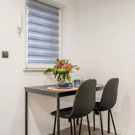 Podgorze 2-bedrooms - 54m2, Air Con - By Rentujemy Appartamento Cracovia